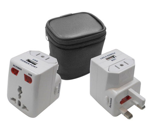 Travel adapter with USB